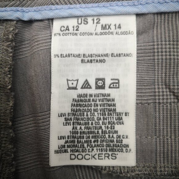 Dockers Ladies Size 12 Grey Plaid Wide Straight Legs Capri Pants - Picture 4 of 15